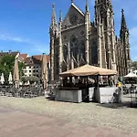 公寓 Near The Magic 6 Persons Apartment, 1 -minute Walk To Christmas Market! 牟罗兹