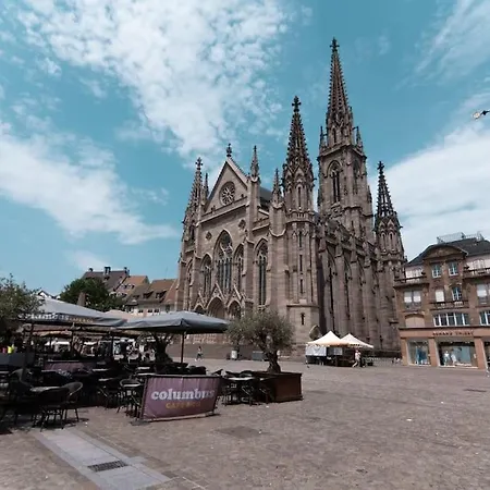 Apartamento Near The Magic 6 Persons Apartment, 1 -minute Walk To Christmas Market! *