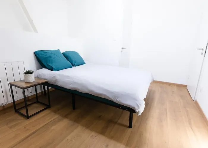 Near The Magic 6 Persons Apartment, 1 -minute Walk To Christmas Market! * Mulhouse