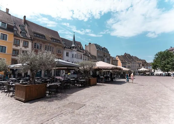 Near The Magic 6 Persons Apartment, 1 -minute Walk To Christmas Market! Mulhouse