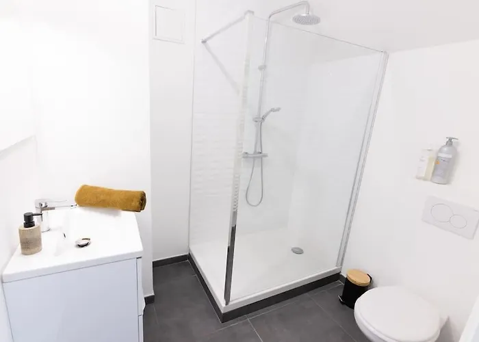 Apartamento Near The Magic 6 Persons Apartment, 1 -minute Walk To Christmas Market! Mulhouse